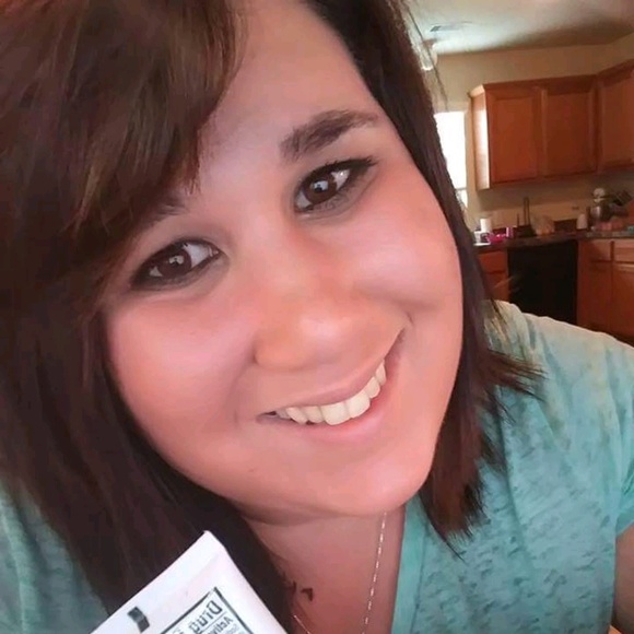 Meet your Posher, Linda - Picture 1 of 1